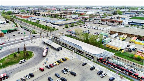 chinook lrt station
